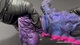 'Can Her Tightest Holes Hold That Massive F*cking Cock🌭?'