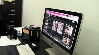 Stepbrother Teaches Shy Stepsister To Swallow Sweet Thick Cum