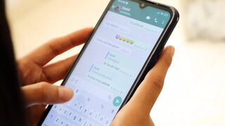 Madre de mi hermano me envía a hacerle la paja