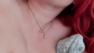 Stepbrother screws fiery redhead's wet slit till she climaxes, loses