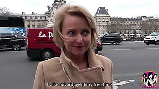 Hard DP for stunning mature Cynthia