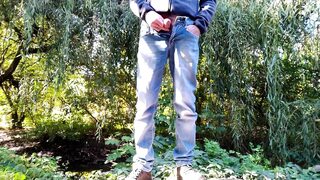 Moist curvaceous cougar sucks my raw cock🍆 under the stars