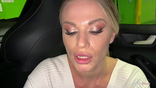 Blonde Slut Risking All In A Public Oral😜 Encounter