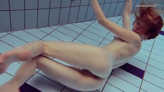 Curvy cutie Nastya strips down, flaunting her diminutive derrière, begging