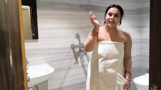 Desi MILF Fuck with Step Son Sucking Big Dick Deeply Throat the Pink Pussy Doggy Style