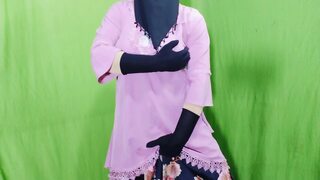 Stepmother makes her stepdaughter have sex with her boyfriend Threesome Hard Fucking With Hindi Audio