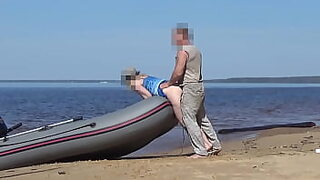 Sweet Tourist and Captain