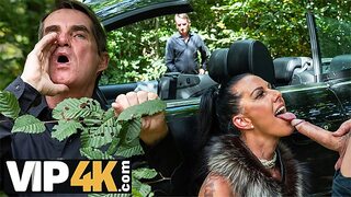 Texas Patti turns on men with her dirty 4K seduction