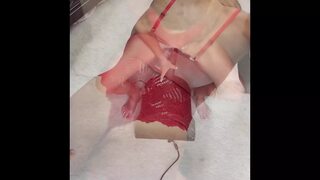 Thick PAWG wife devours massive 11-inch BBC, squirting juices on