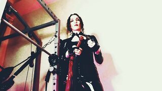Dominatrix Big Ass Milf Mistress Eva Latex BDSM Solo Fetish