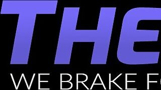 Cougar Dee Williams Demonstrates Curves & Opens Legs Explicitly