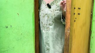 Late night hard sex when everyone is not at home