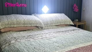 Stepmom and stepson fuck uncontrollably in a motel