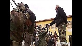 Hot inmate's raw strapon fucks naive wife's asshole