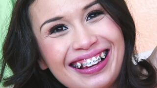 Getting creampied by my Stepbrother's thick cock🍆 destroys my virginity