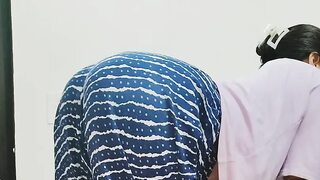 Desi bhabhi ko dever ne doggy style me hard chudai