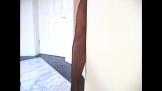 Huge BBC Goes Deep Inside Redhead Lauren Phoenix