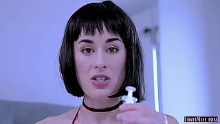 My Wet Stepmom Craves Fertility, Wants It Through淫 Man, Will