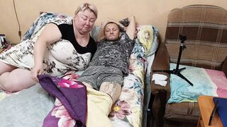 Hot MILF Sucks for Morning arousal