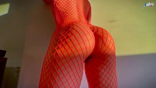 Sweet Colombian teen reveals her wild side and pleases a