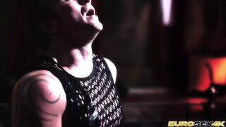 I Suck😜 Cocks in a Salacious Banquet