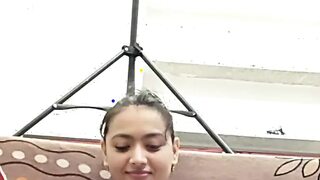 Village Bhabhi Gives Her Boyfriend Discount On Video