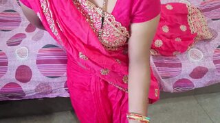 Dever left his sister-in-law to know in the kitchen when there was no one at home, the dewar sister-in-law's ass clear in Hindi audio