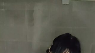 Better a Huge Dildo Than a Guy with a Small